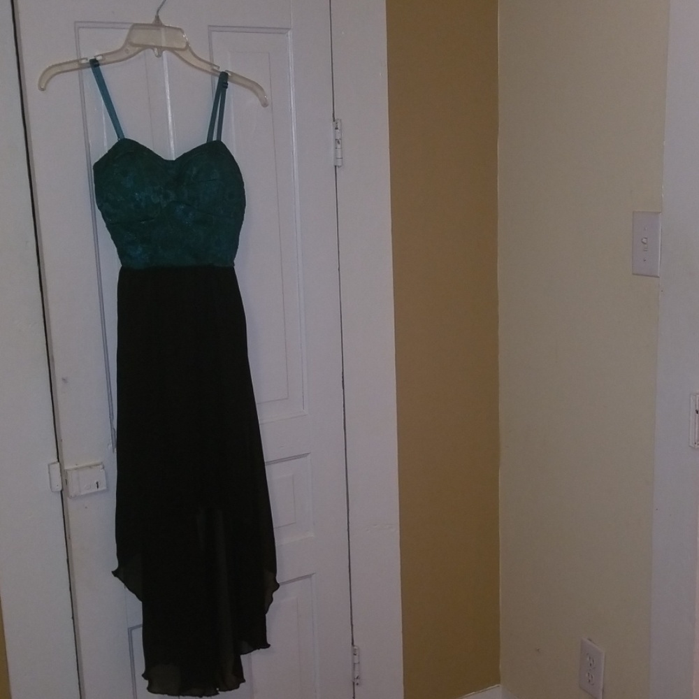 Green/Black dress